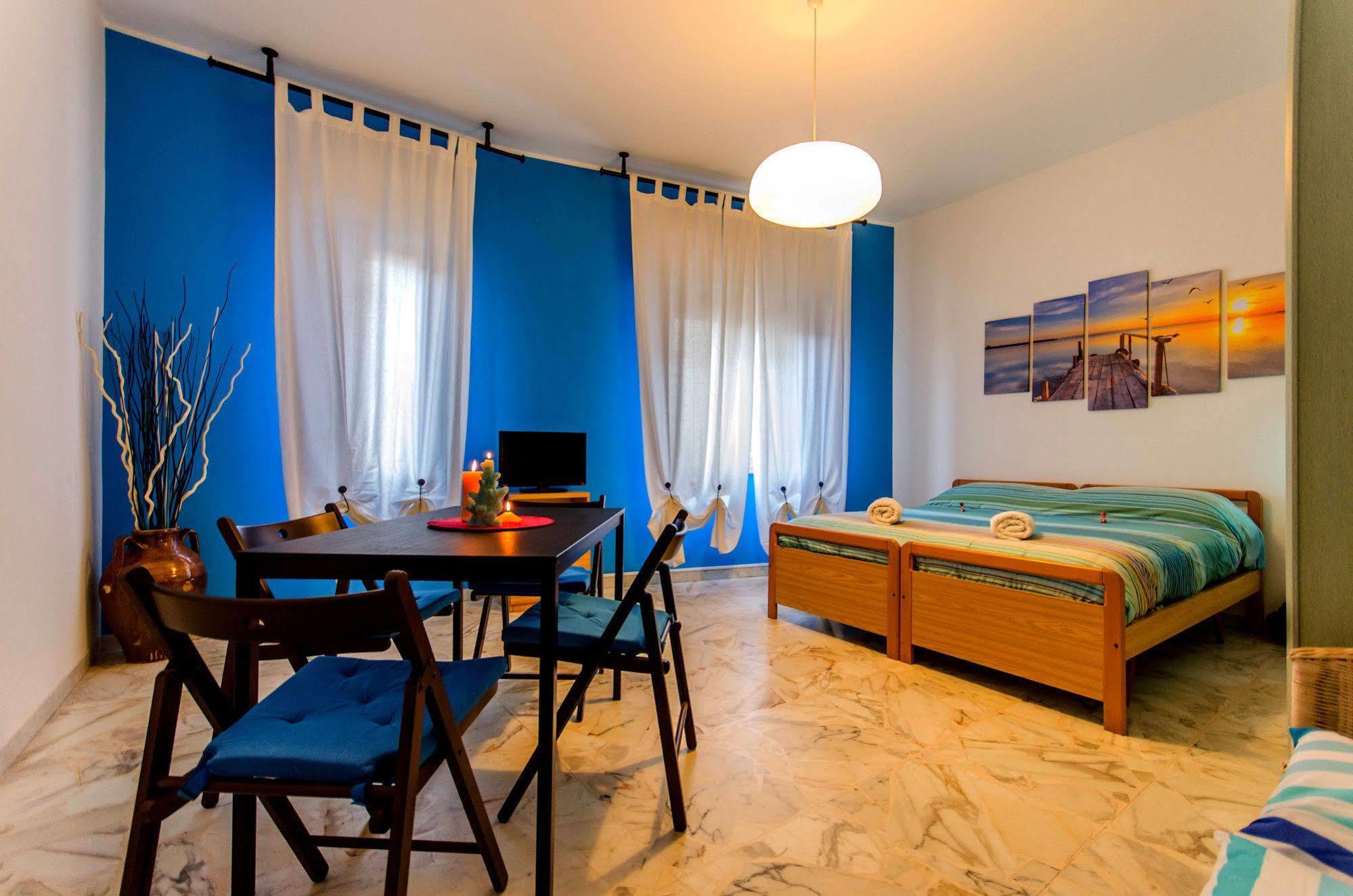Naxos Sea Holiday Apartments Giardini Naxos Exteriör bild