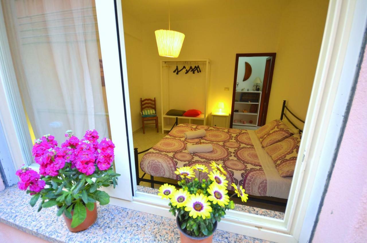 Naxos Sea Holiday Apartments Giardini Naxos Exteriör bild